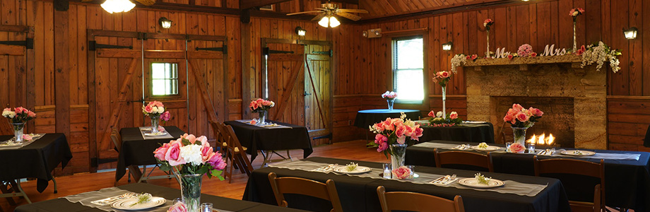 Wedding at Natural Bridge State Park. Photo Mike Kropf, Eastbrook Photography
www.eastbrookphoto.com